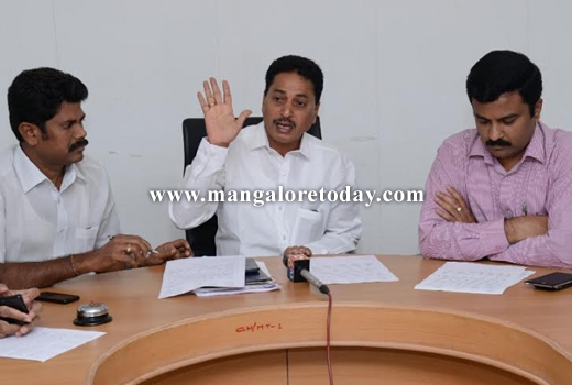 Mangaluru City Corporation Purushottam Chitrapur 